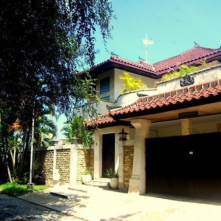 Villa Tentram Puri Gading Jimbaran Buitenkant foto