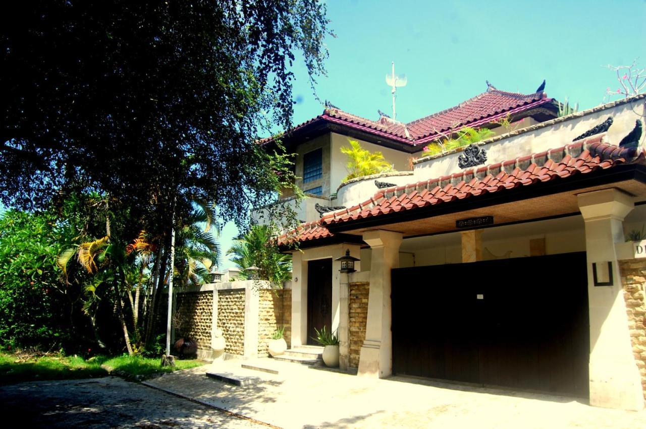 Villa Tentram Puri Gading Jimbaran Buitenkant foto